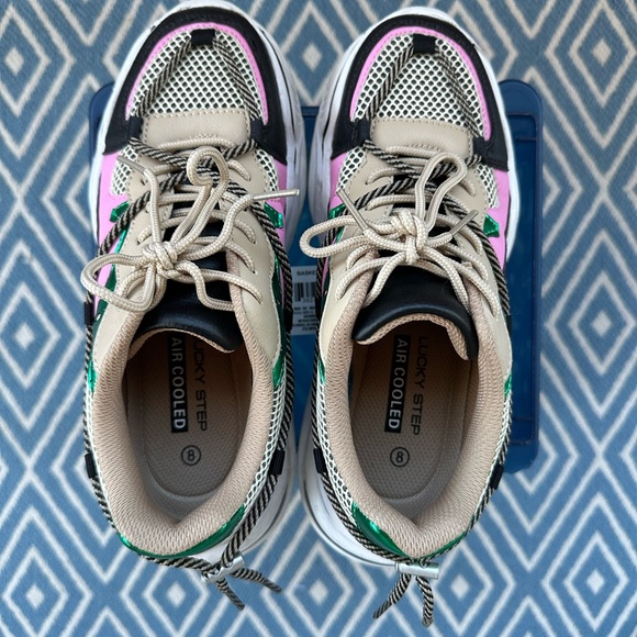 Lucky Step Women’s Chunky Colorful Sneaker - Picture 4 of 6